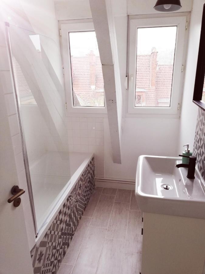 Suite 24 Appart'Hotel-3 Etoiles Le Creusot Esterno foto